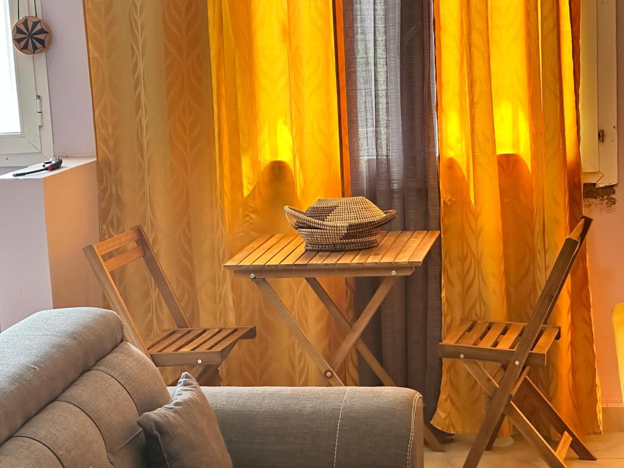 Residences Primis Thies - Appartements Et Chambres Eksteriør bilde
